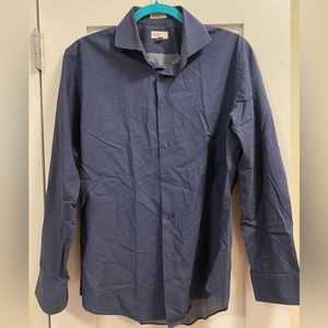 Size M 100% Cotton Button-up